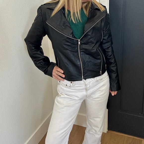 RARE VINTAGE EN KUEROS ARGENTINA 100% GENUINE LEATHER JACKET. SIZE 4 - Picture 4 of 7